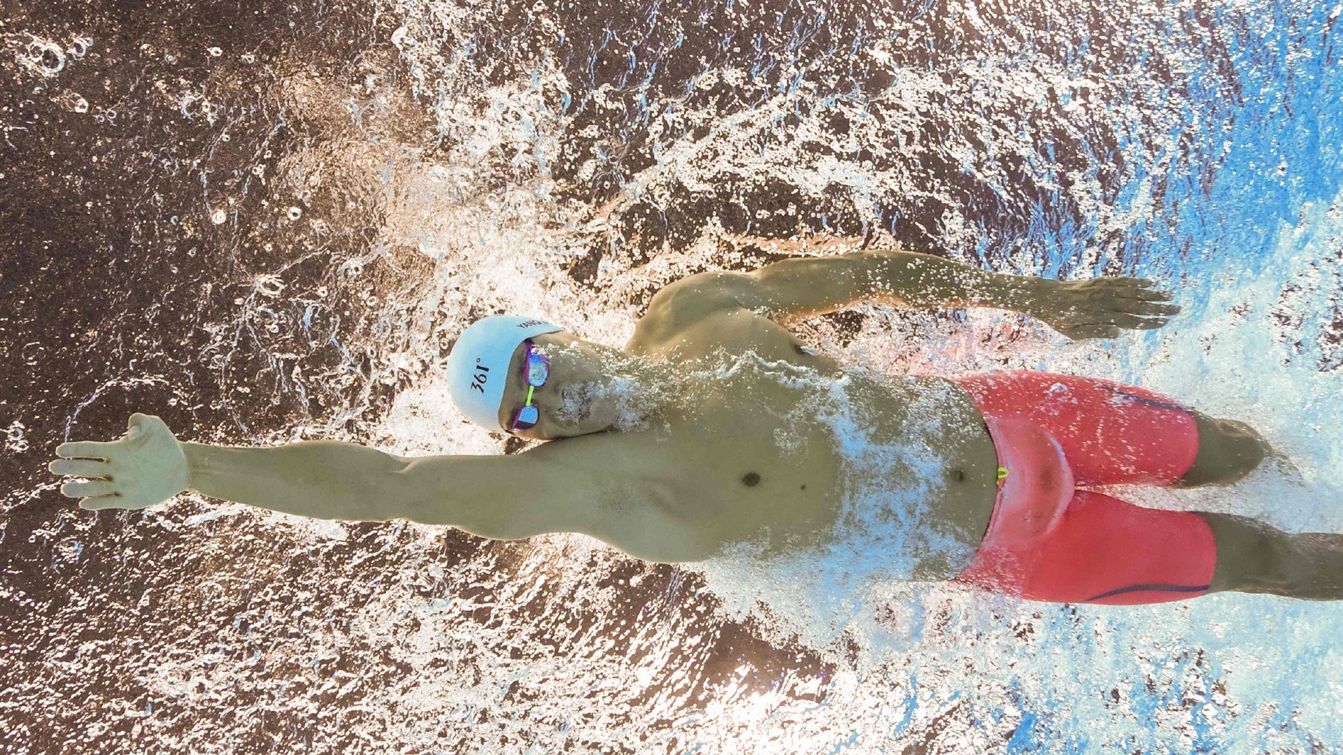 “直播现场”——用最直观的视角感受精彩瞬间，直播场景的视觉呈现